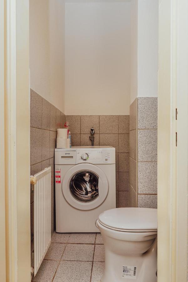 Ruhiges Terrassen Apartment Vienna Exterior photo